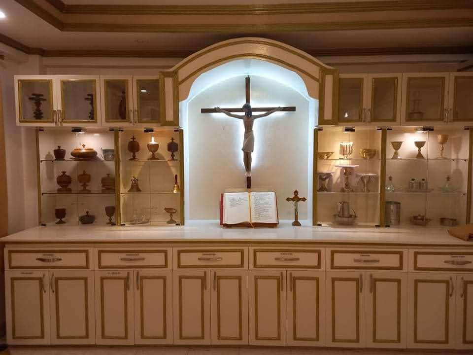 Sacristy 2